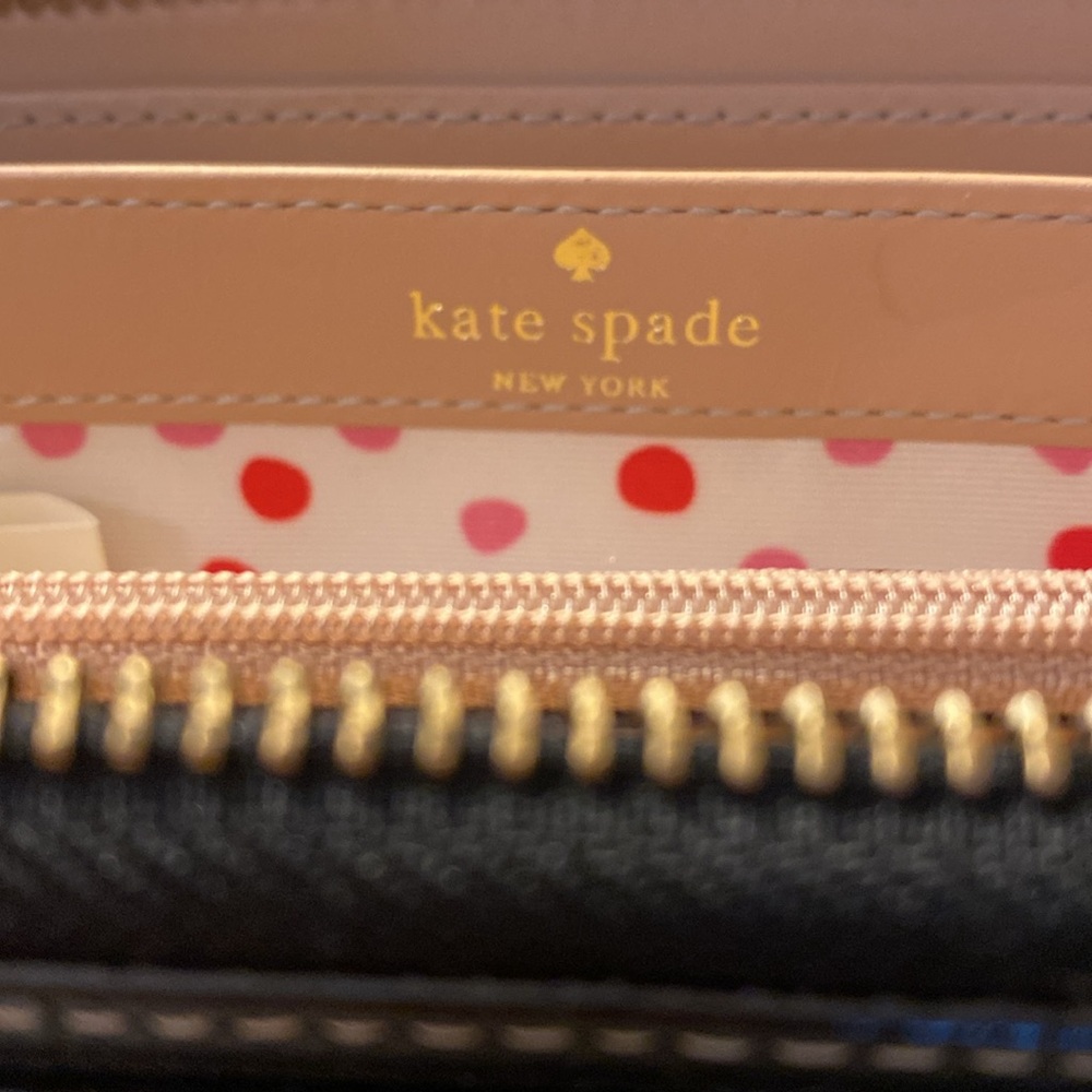 Kate Spade Wallet - Picture 4 of 6